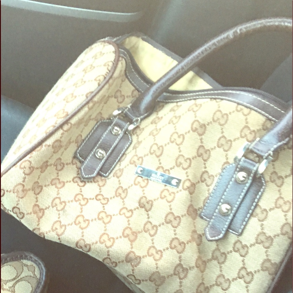 Gucci handbag